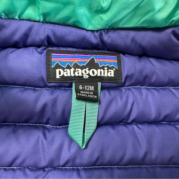 Unisex Patagonia Kids Down Sweater Vest in Teal and Red - Picture 4 of 8